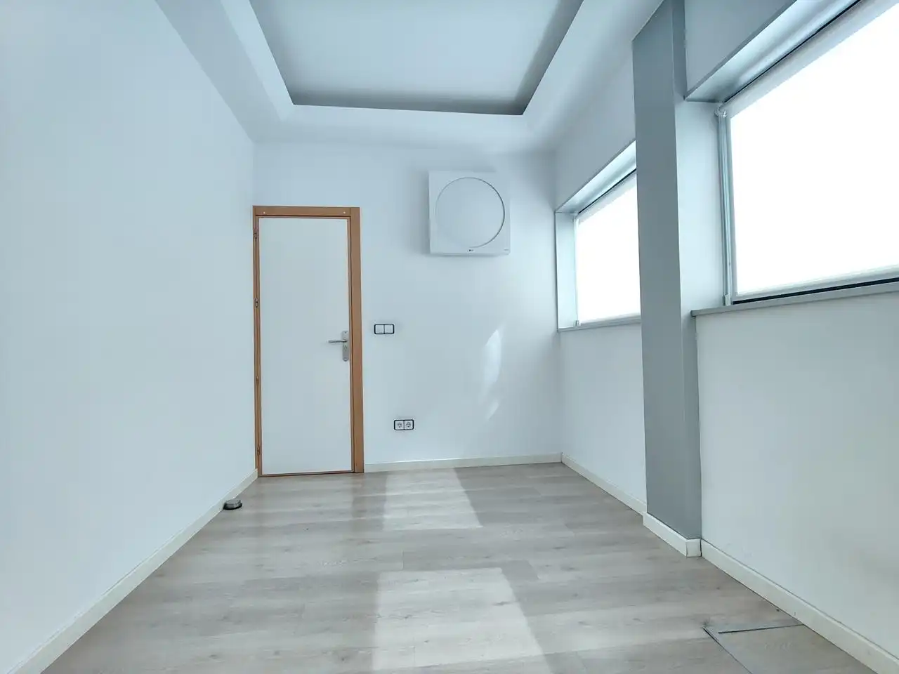 Schlafzimmer von Fabrikhallen zur Miete in Ibi