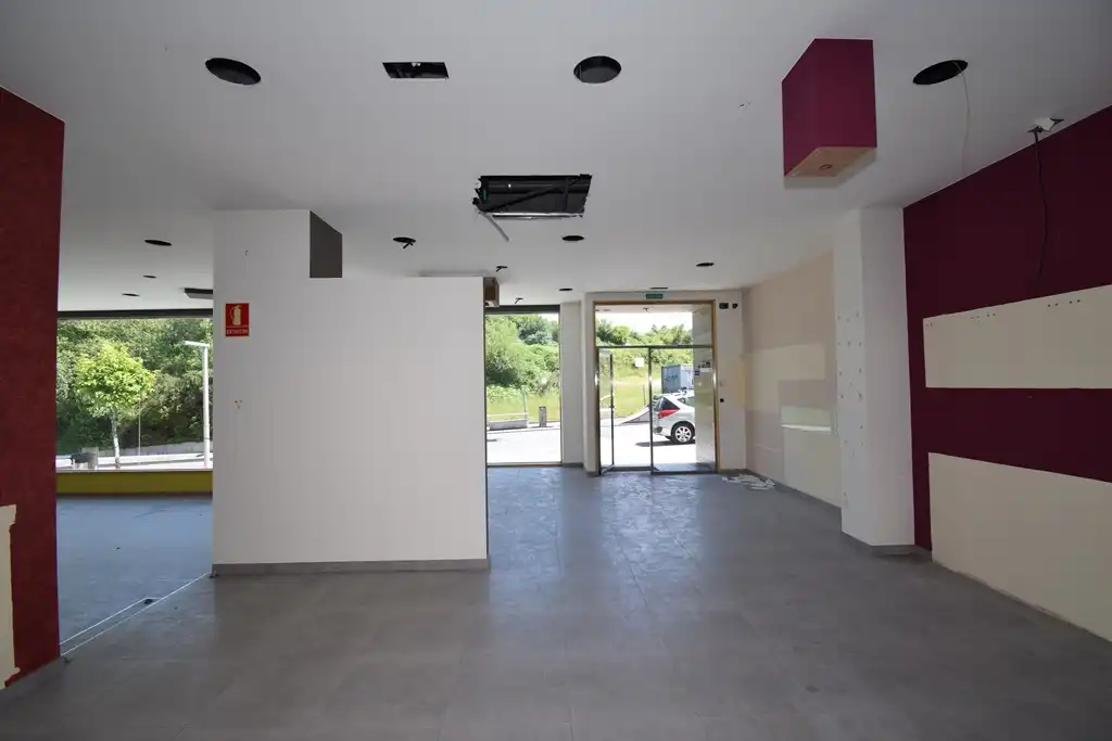 Business premises to rent in Rúa Raxel 16, imagen 13