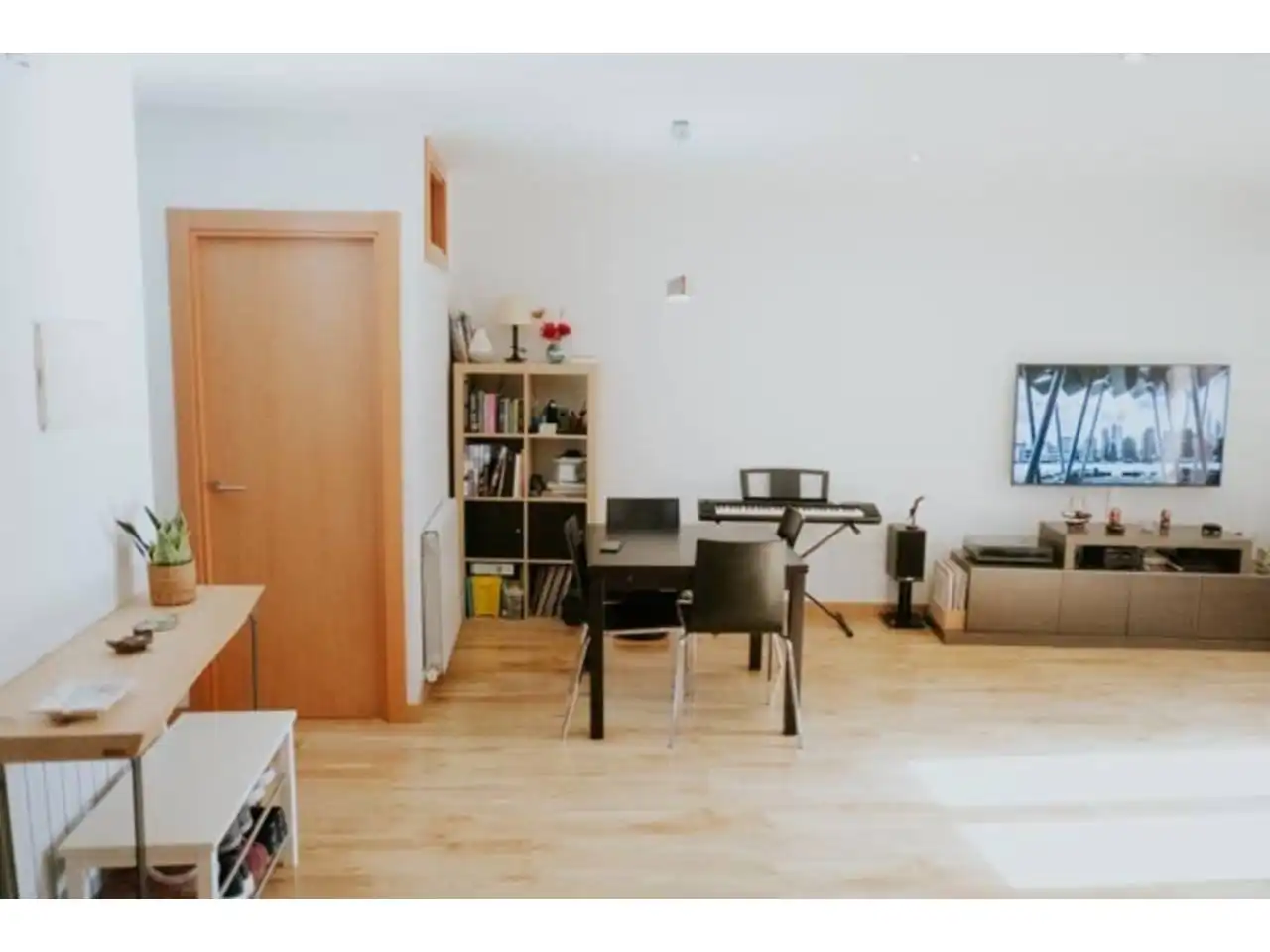 Wohnzimmer von Wohnung zum Verkauf in Cardona mit Heizung, Parkett und Balkon