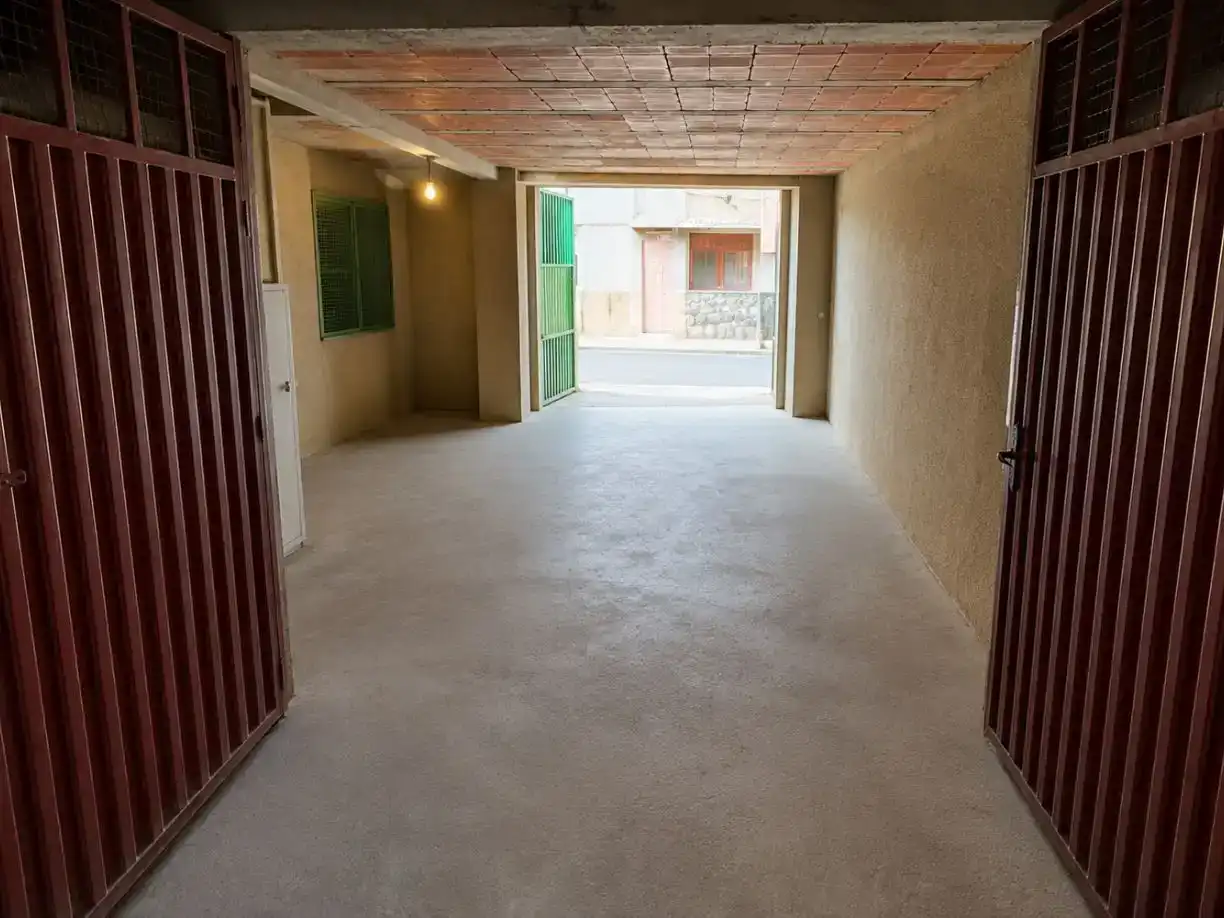 Casa adosada en venda en Castillejo-Sierra amb Traster i Moblat