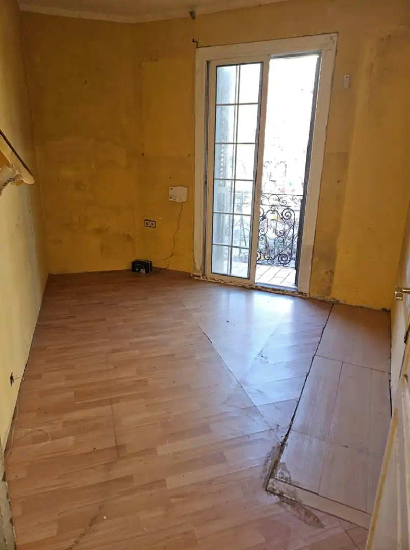 Piso con terraza en venta en Carrer de la Diputació, imagen 3