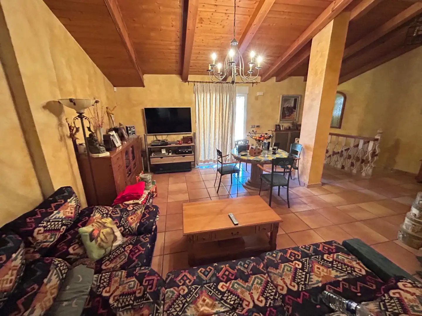 Casa adosada en venta en Crevillent
