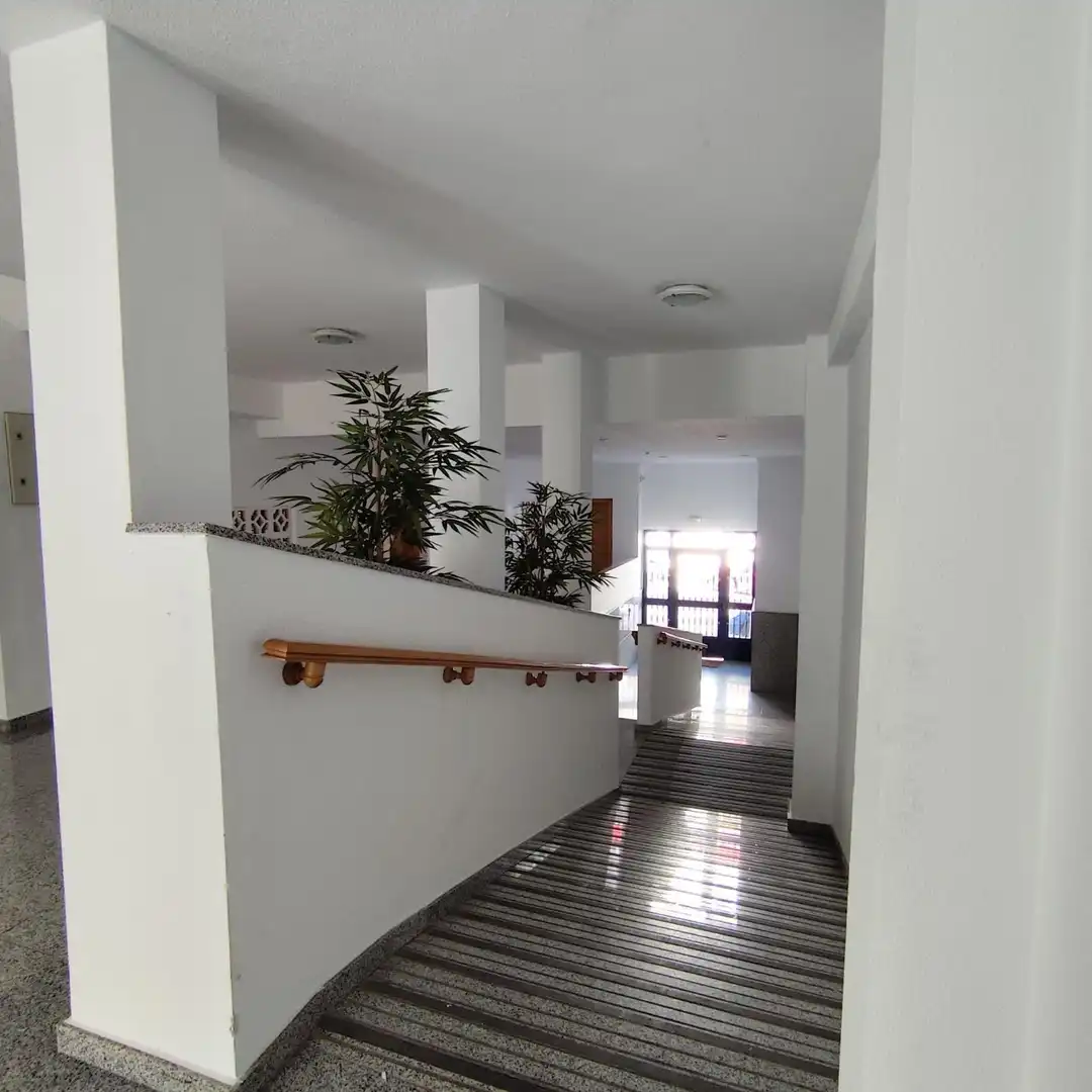 Piso en venta en La Nucia con Terraza y Piscina comunitaria