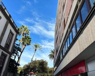 Vista exterior de Oficina en venda en Las Palmas de Gran Canaria amb Aire condicionat i Terrassa