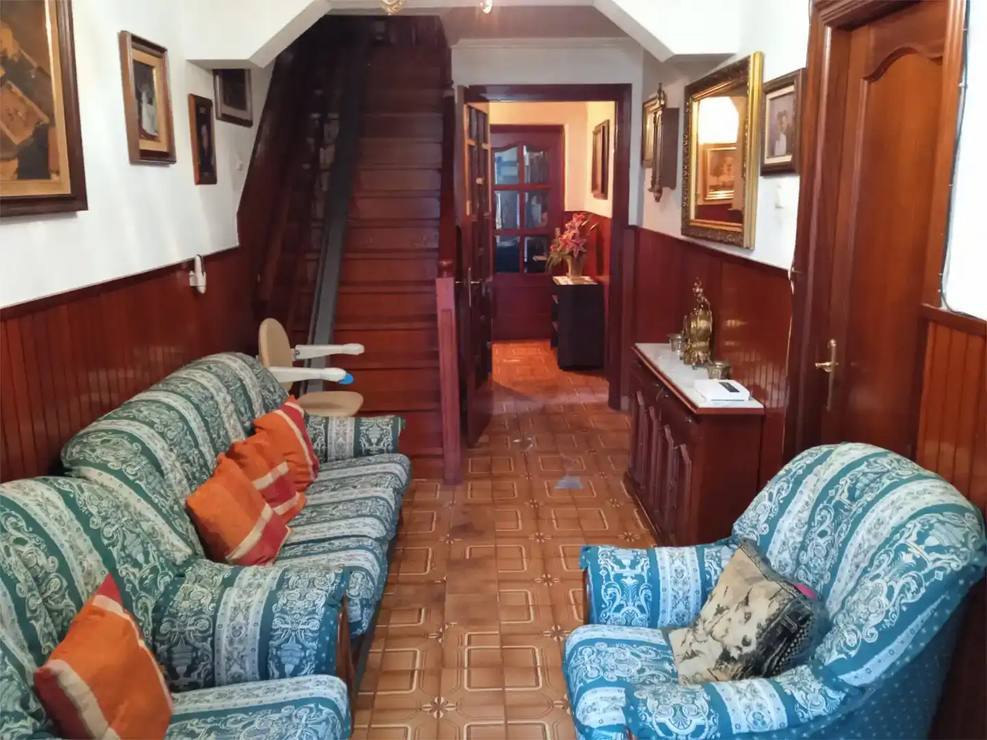 Sala d'estar de Casa o xalet en venda en Miengo amb Balcó