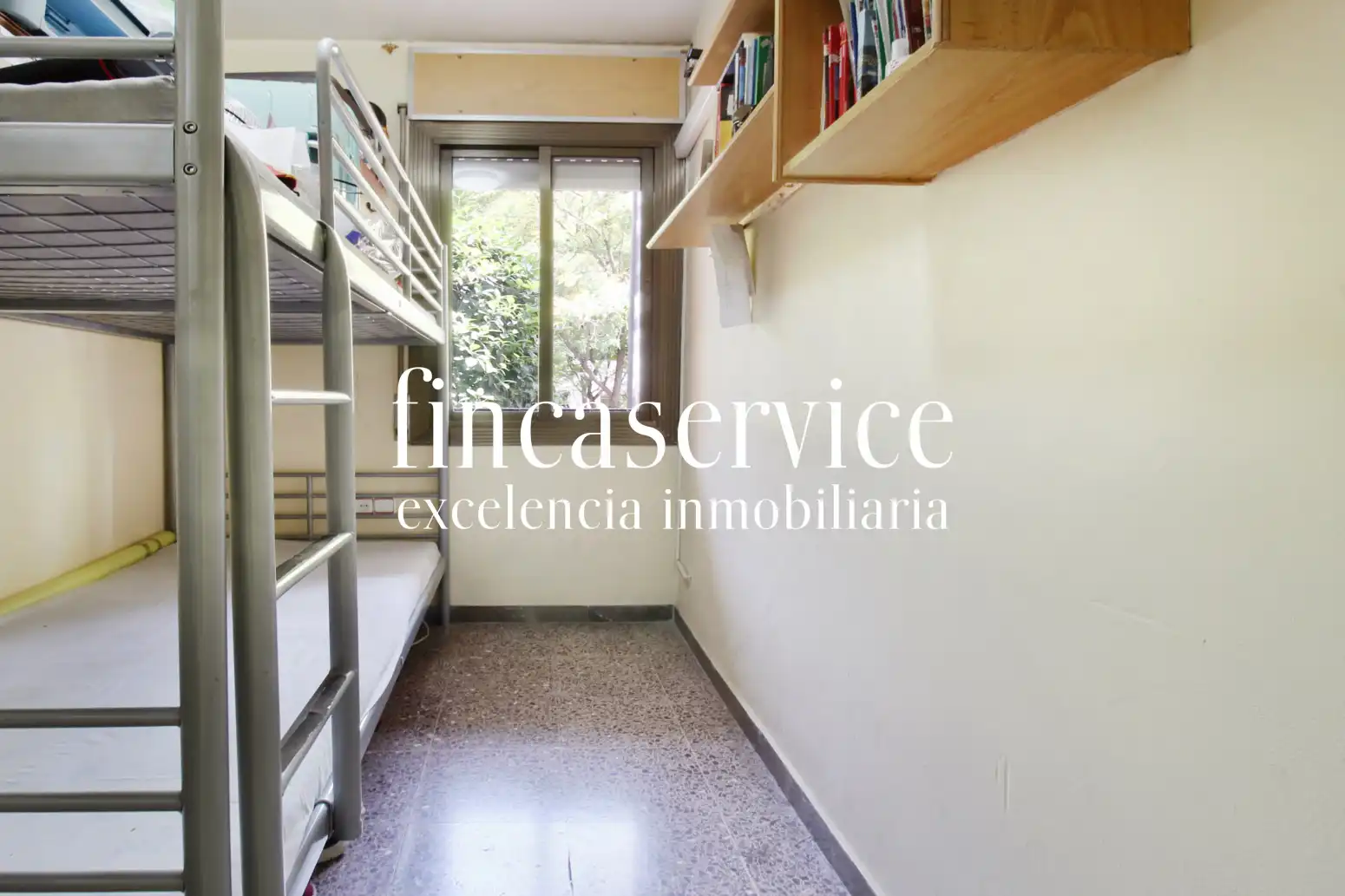 Piso en venta en Sant Boi de Llobregat con Aire acondicionado, Calefacción y Amueblado
