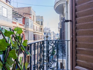Piso con balcón en venta en Calle CONVENTO ST CLARA 11
