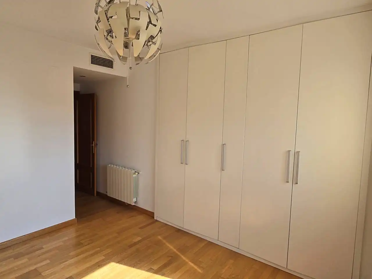 Habitación de Piso en venta en Valencia con Aire acondicionado, Calefacción y Parquet