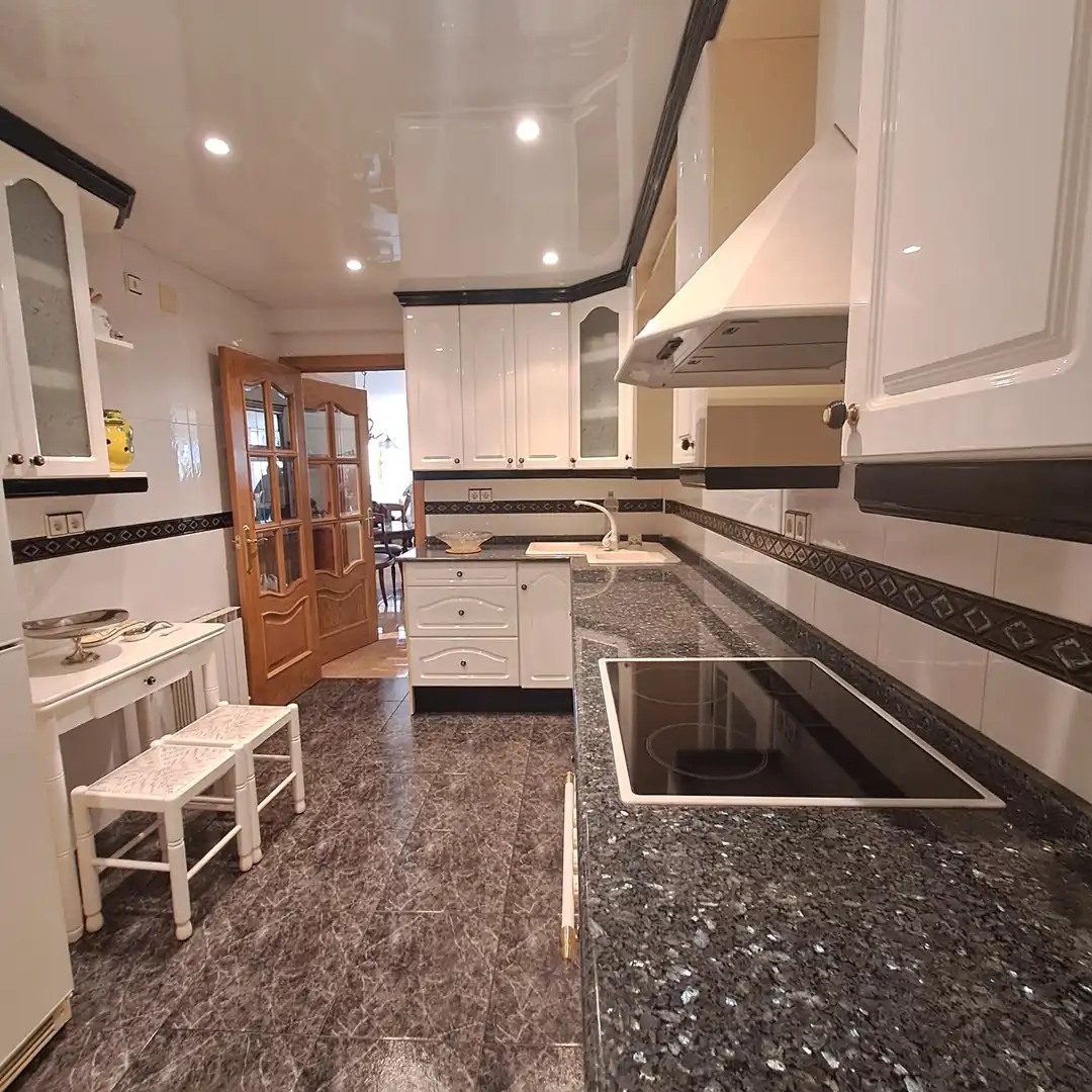 Kitchen of Flat for sale in Can Gili
