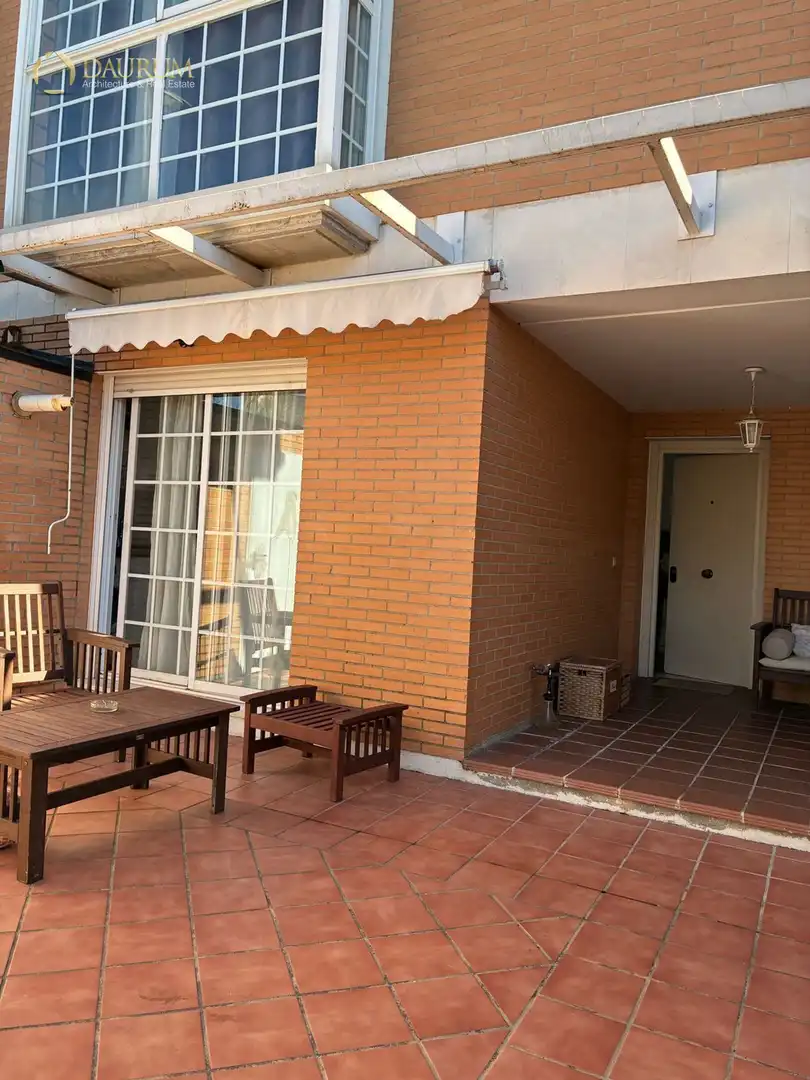 Jardín de Casa adosada en venta en Rivas-Vaciamadrid con Aire acondicionado, Calefacción y Jardín privado