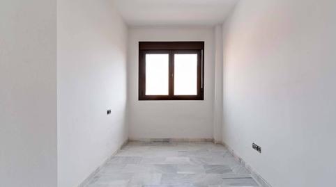 Foto 3 de Piso en venta en Calle de Granada, Ejido Sur, Almería