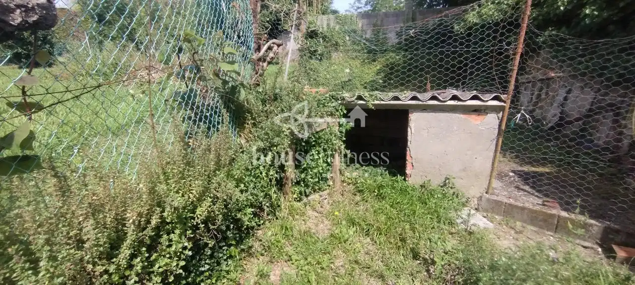 Casa o xalet en venda en Ferrol amb Calefacció, Jardí privat i Parquet