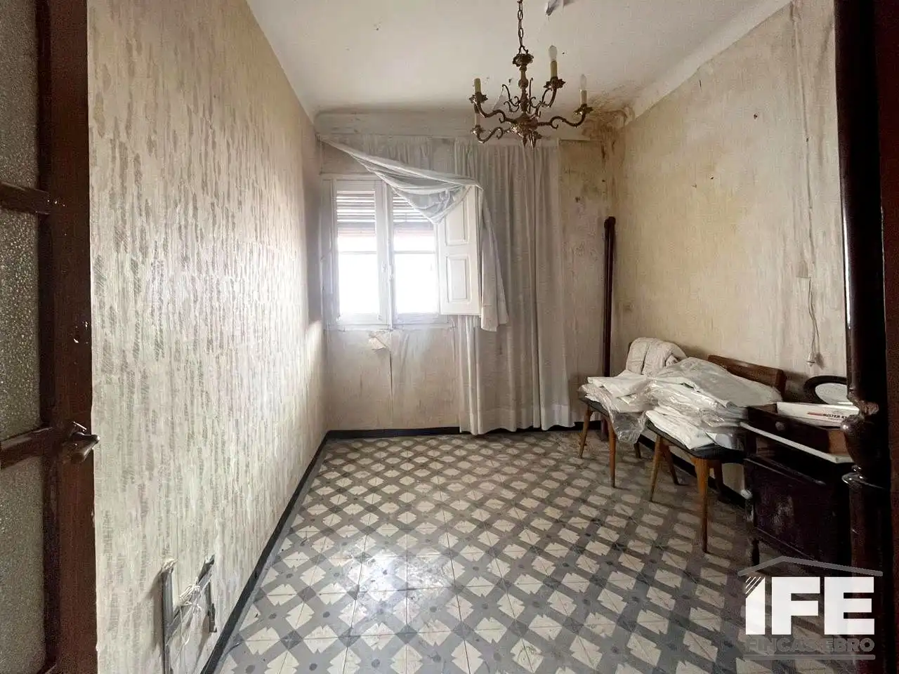 Dormitori de Casa o xalet en venda en Alagón amb Terrassa i Balcó