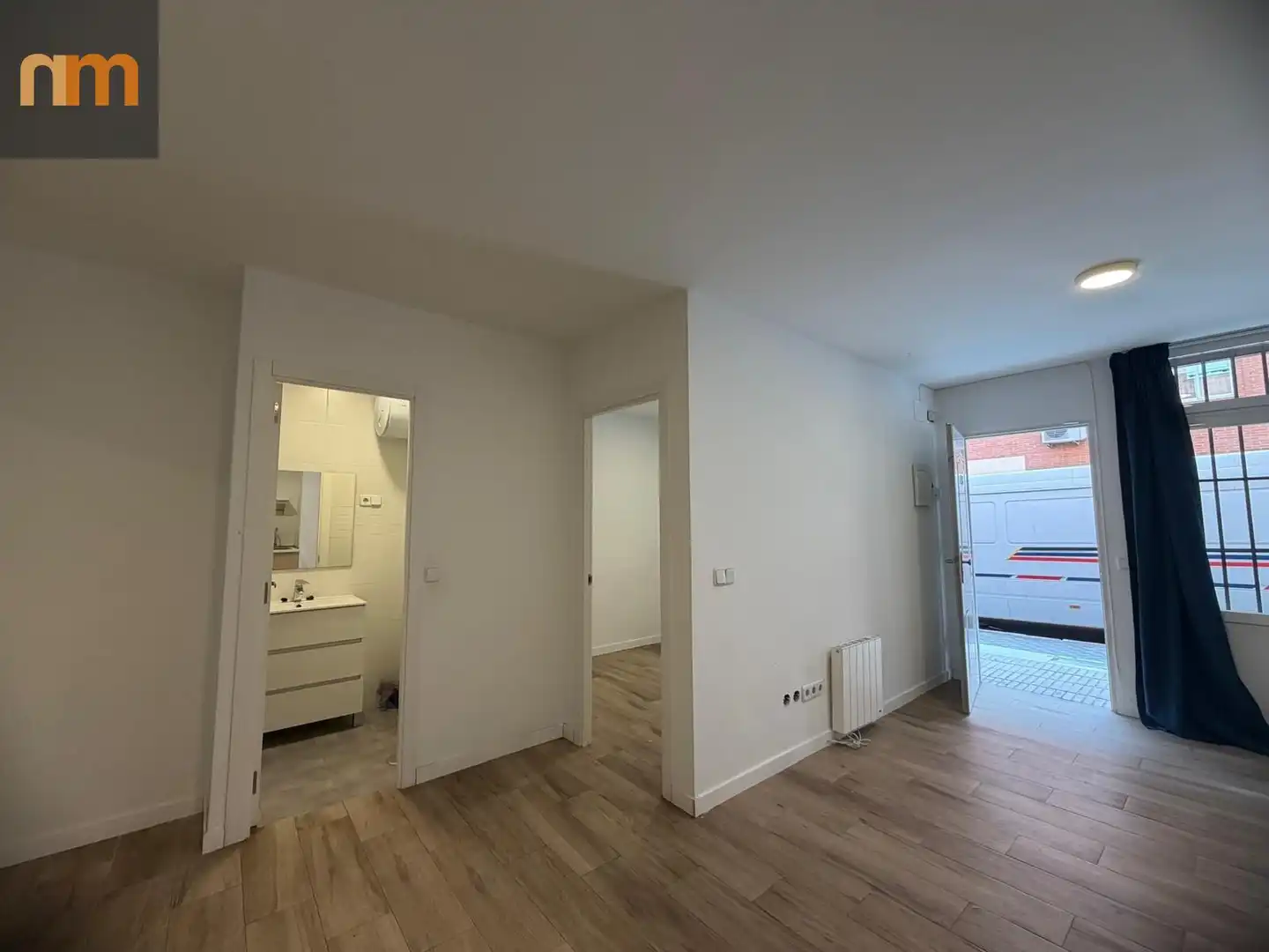 Piso en venta en Madrid con Calefacción y Jardín privado