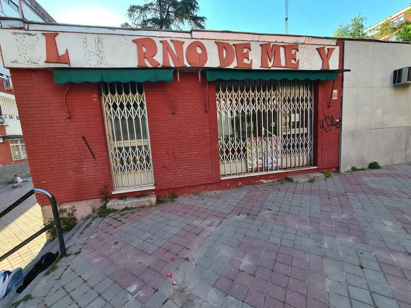 Local en venta en Calle de la Hacienda de Pavones, Vinateros