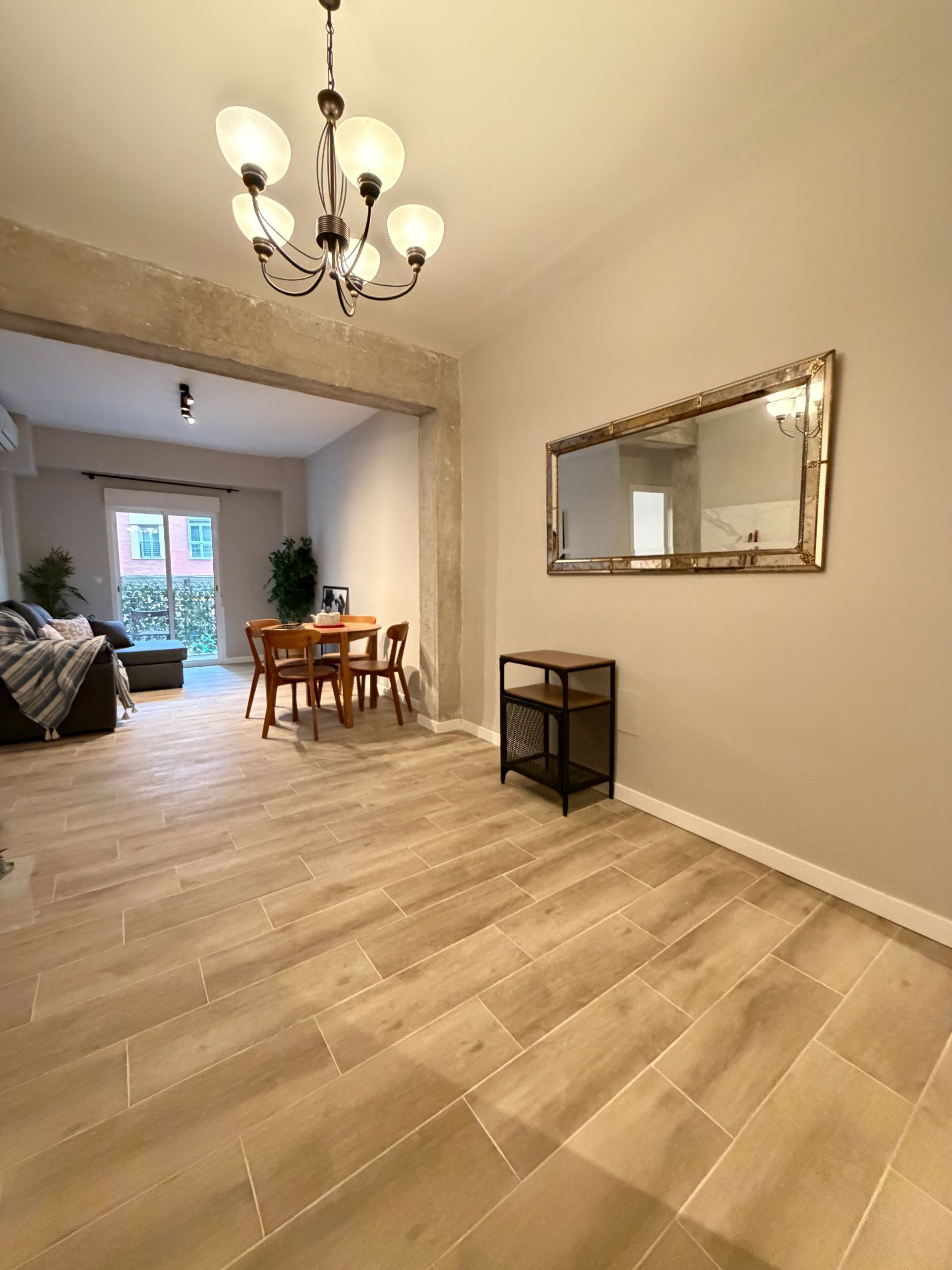 Piso en venta en arango, Carranque - Haza Cuevas, Cruz de Humilladero