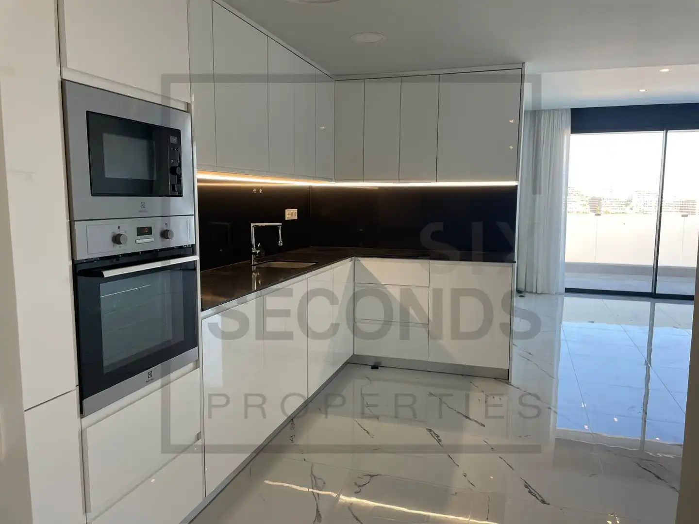 Apartment mit Terrasse zum Verkauf in Los Arenales del Sol, imagen 5