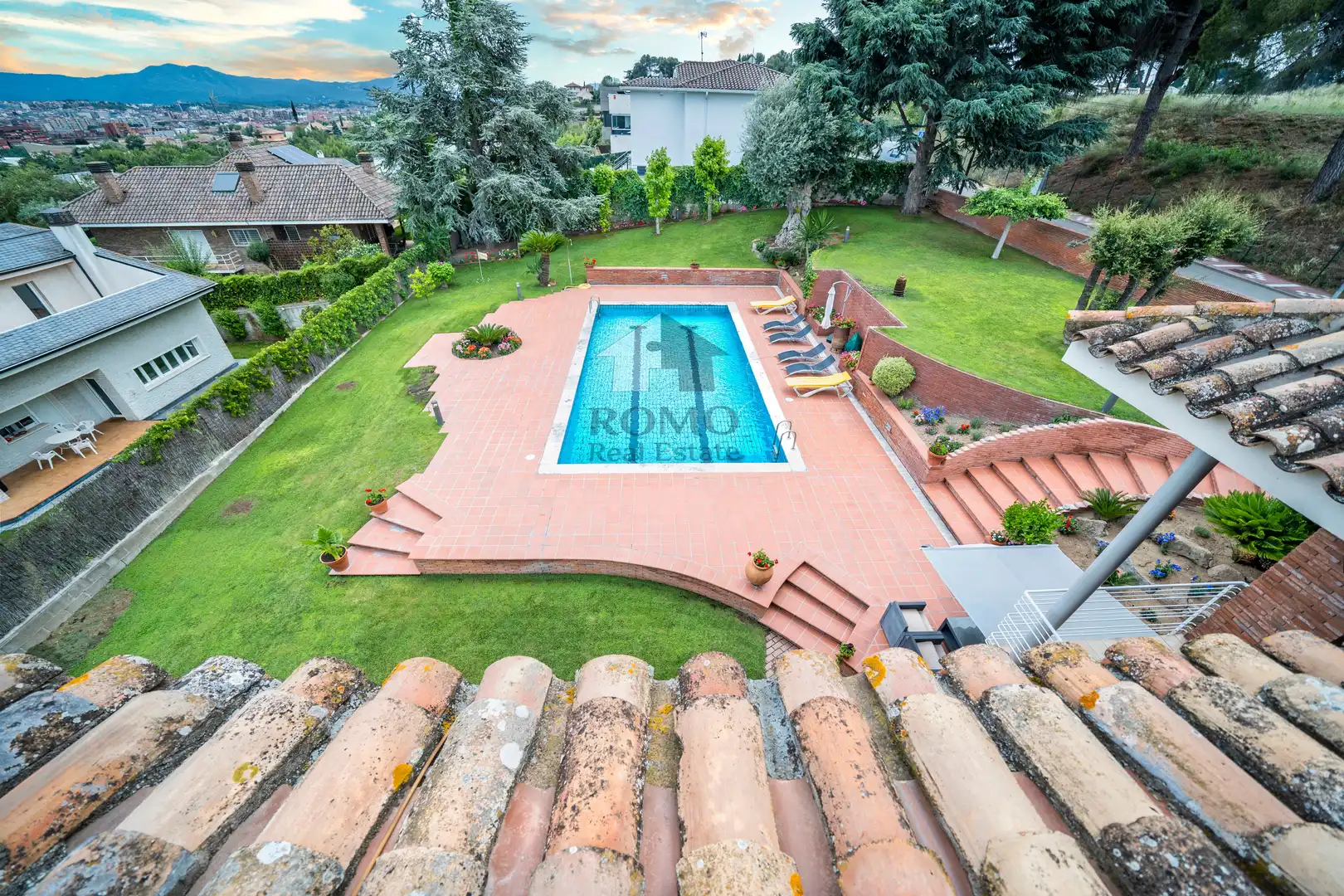 Houses for sale in Carrer d'Osona, Canovelles