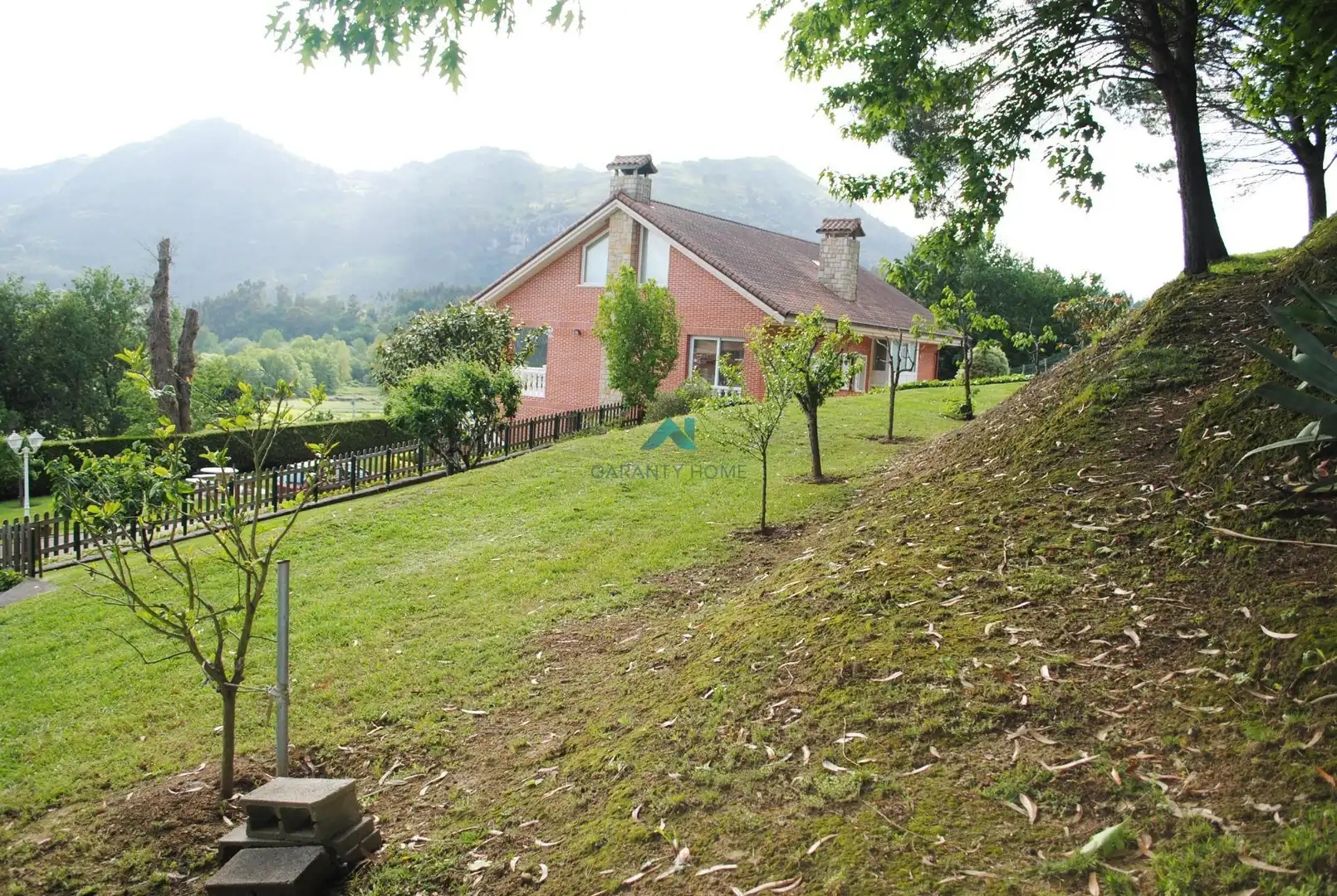 Jardí de Casa o xalet en venda en Ampuero amb Calefacció, Jardí privat i Terrassa