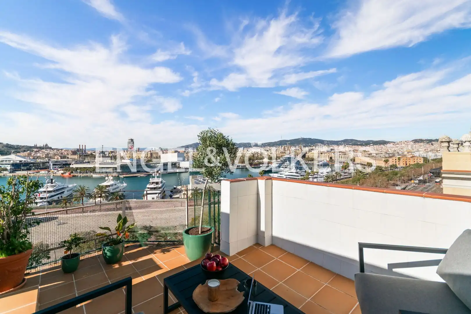 Penthouse with terrace to rent in Ciutat Vella, imagen 3