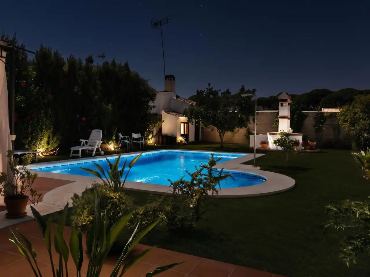 Piscina de Casa o chalet en venta en Hinojos con Aire acondicionado, Jardín privado y Terraza