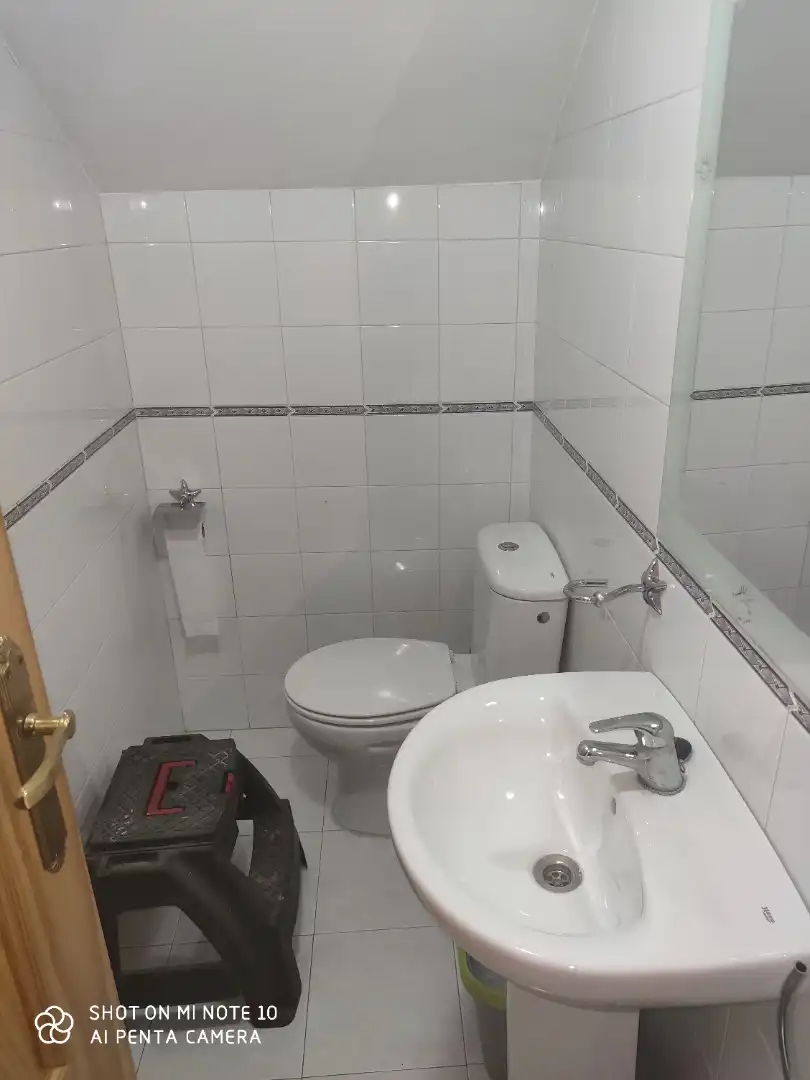 Baño de Casa o chalet de alquiler con opción a compra en Monachil con Aire acondicionado, Calefacción y Trastero