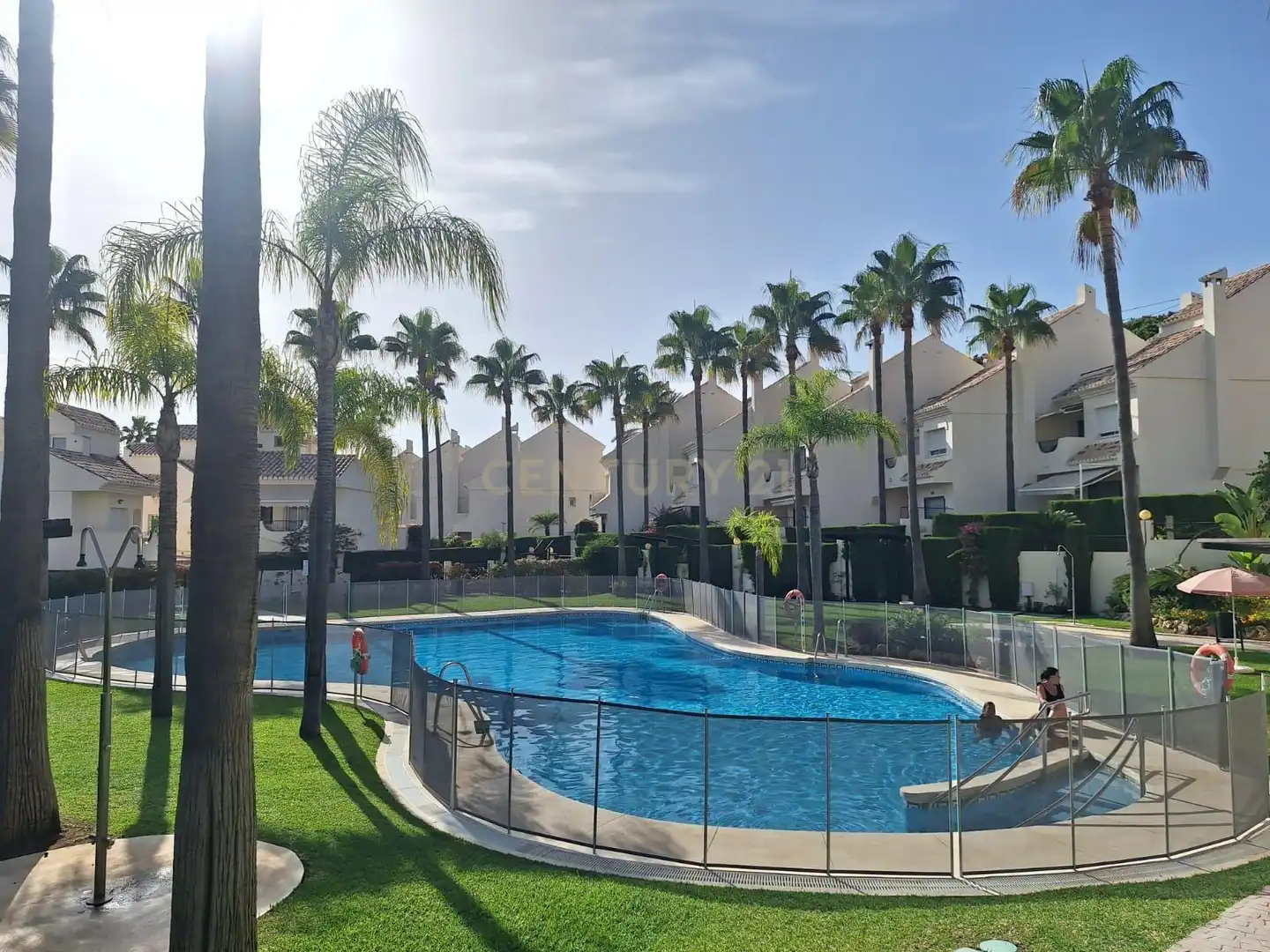 Piscina de Casa adosada de alquiler en Marbella con Aire acondicionado, Trastero y Piscina