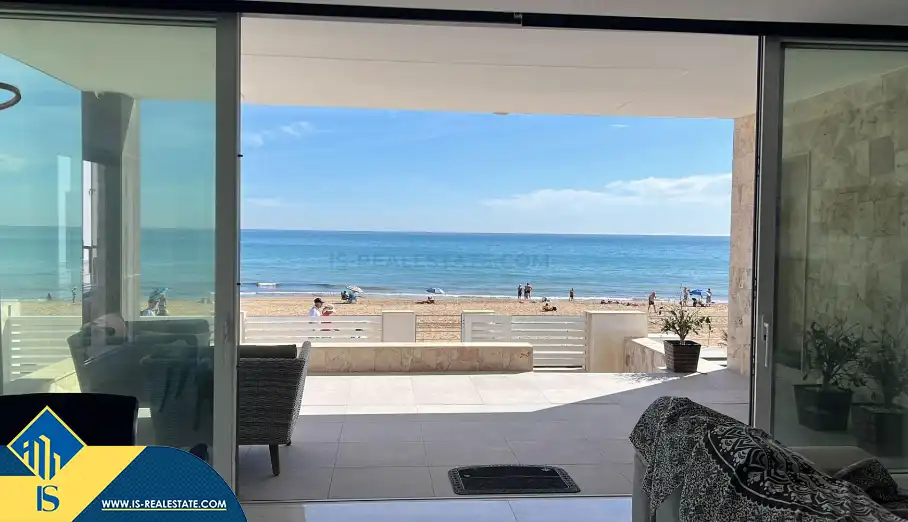 Chalet con jardín en venta en La Mata