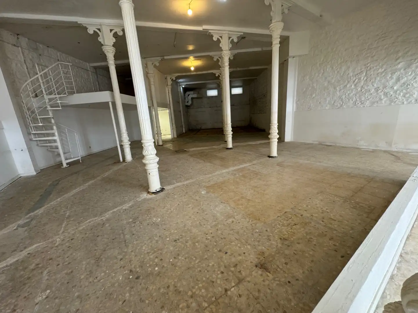 Business premises to rent in Avilés - AVENIDA LOS TELARES, imagen 4