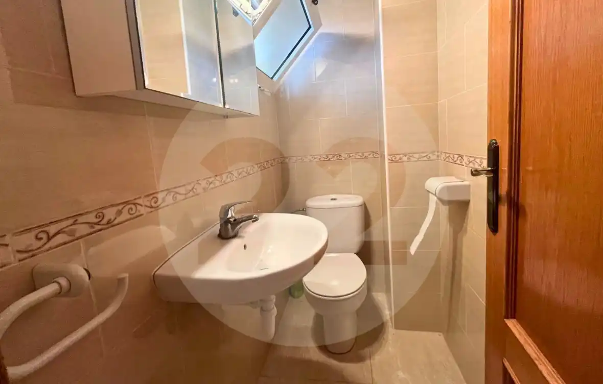 Bathroom of Apartments for rent in El Campello  with Swimming Pool, Furnished and Washing machine