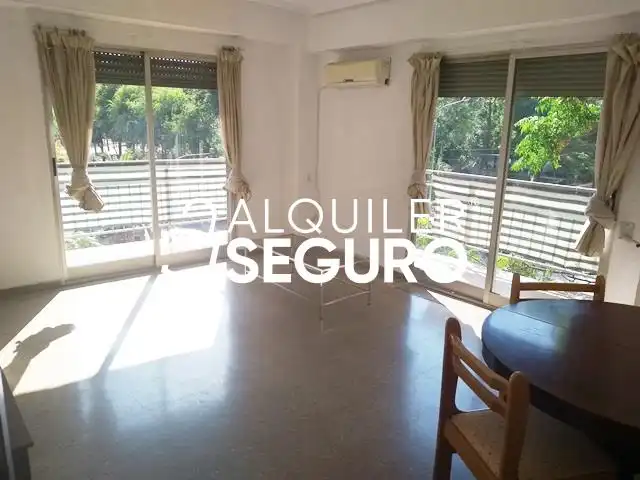 Außenansicht von Wohnung zur Miete in Valencia mit Terrasse und Möbliert