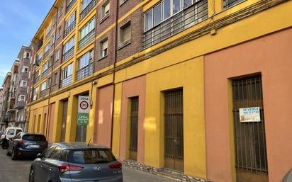 Exterior view of Premises for sale in León Capital 