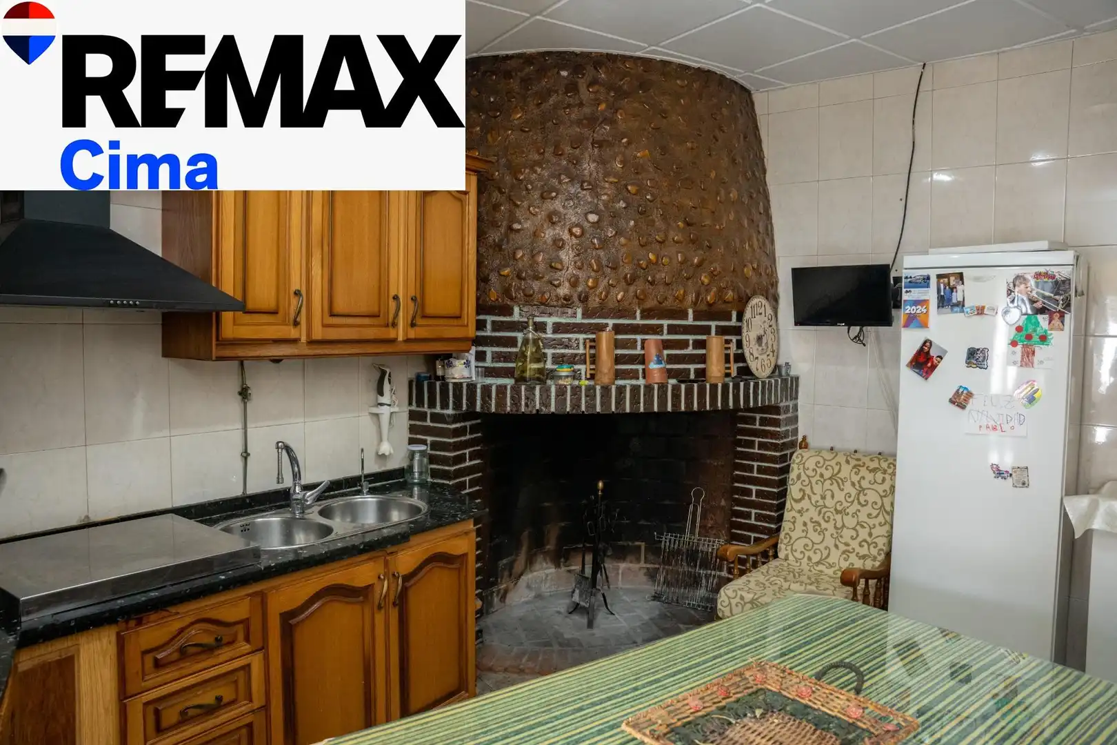 Kitchen of Houses for sale in Zújar  with Air Conditioner, Heating and Furnished