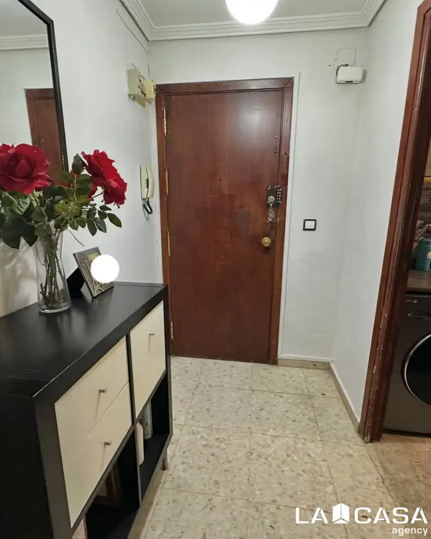 Piso en venta en Sevilla con Balcón
