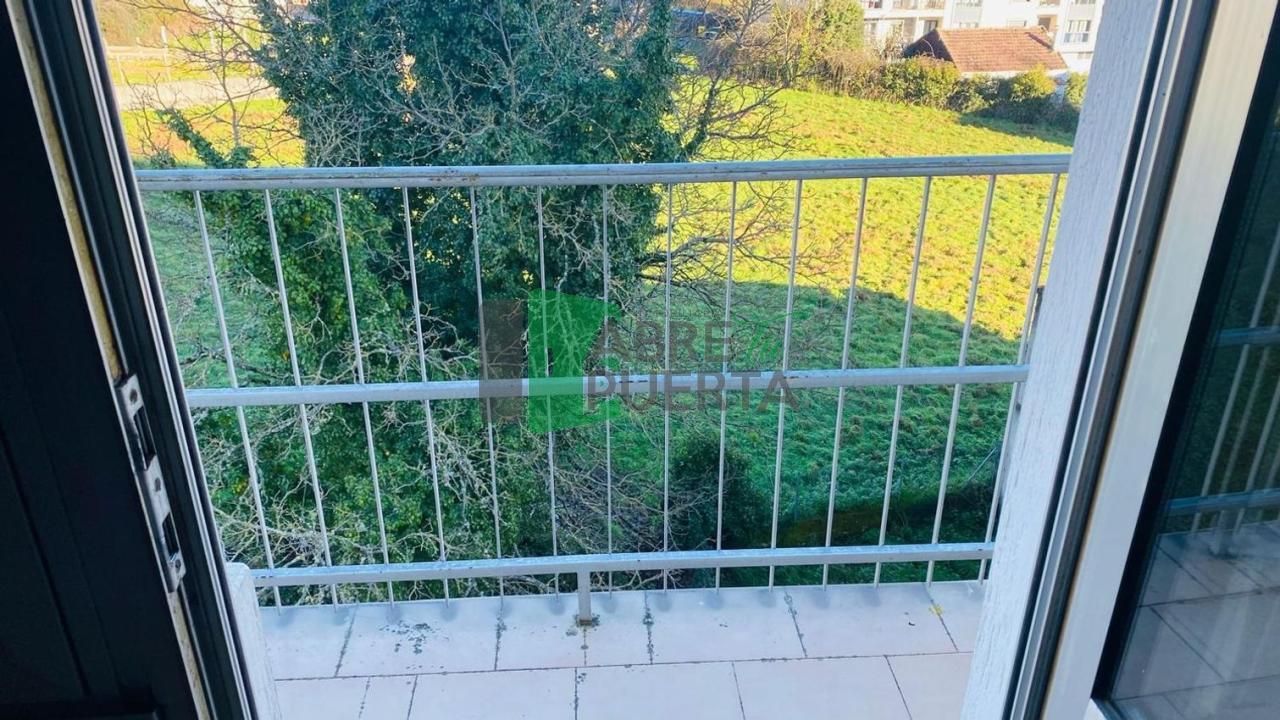Terrassa de Apartament en venda en O Carballiño   amb Calefacció, Parquet i Traster