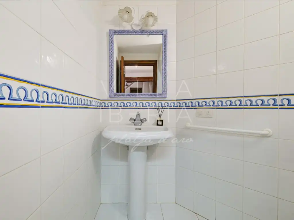 Bany de Casa o xalet en venda en Santa Cristina d'Aro amb Calefacció, Jardí privat i Terrassa