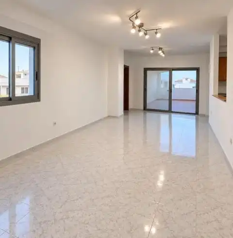 Piso en venta en Arrecife con Terraza