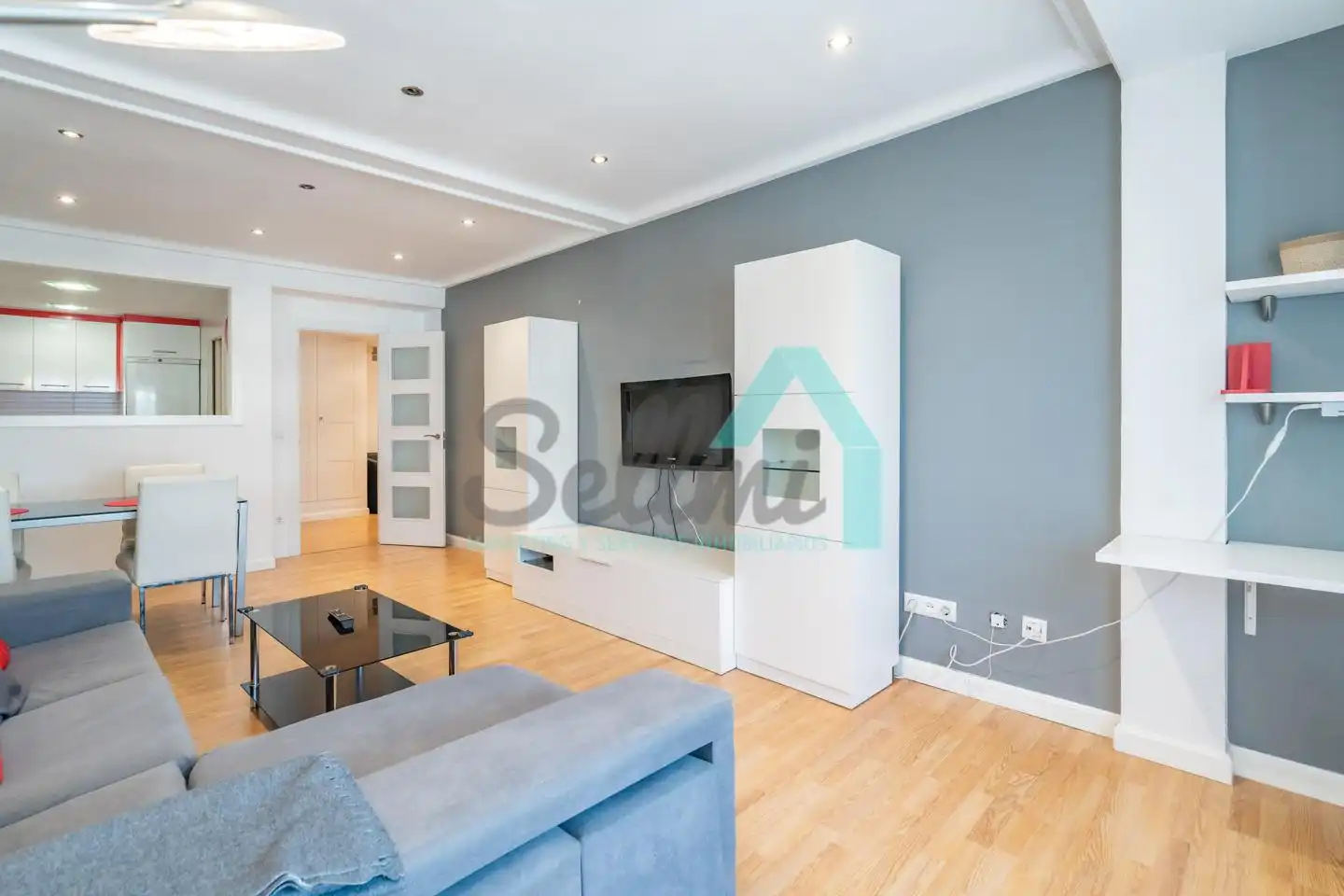 Sala de estar de Piso de alquiler en Oviedo  con Calefacción y Amueblado