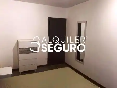 Habitación de Piso de alquiler en Vitoria - Gasteiz con Calefacción, Terraza y Trastero