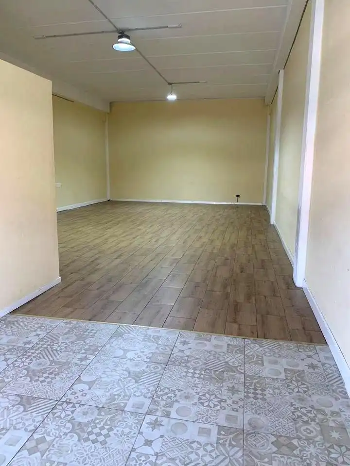 Industrial building for sale in Calle Tapiadilla, imagen 6