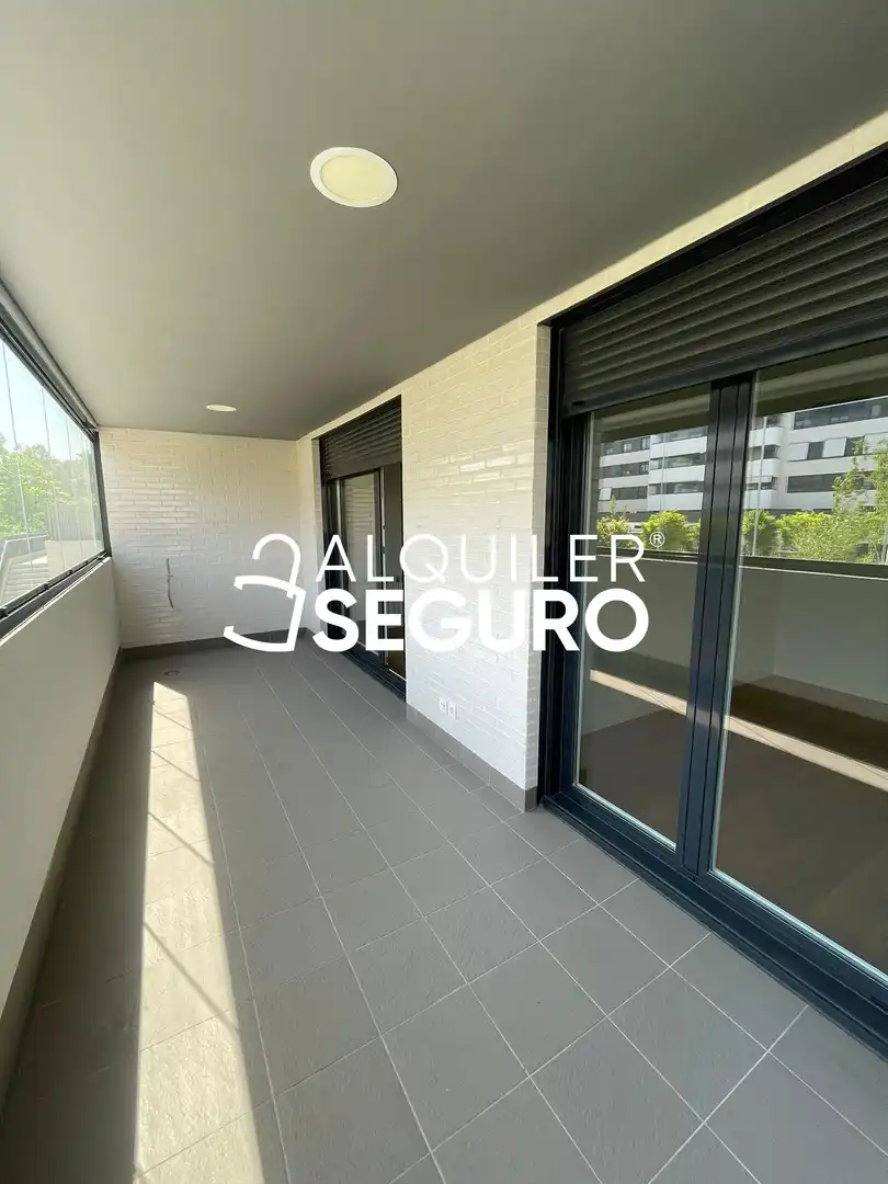 Flat for rent in Maria de Maeztu, Arroyo del Fresno