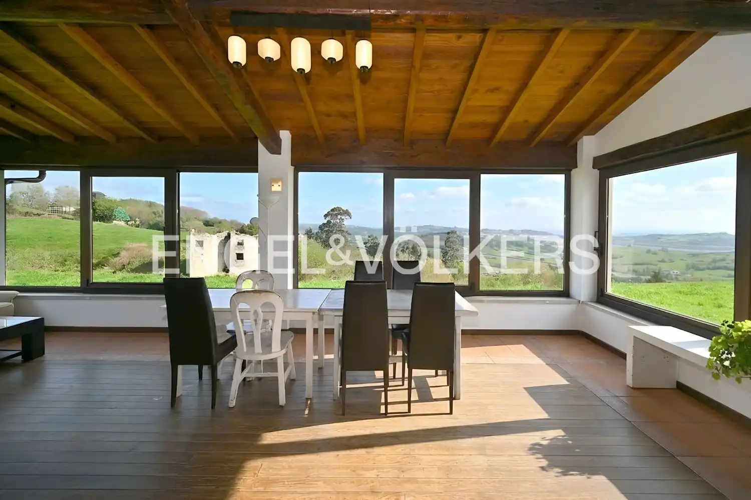 Esszimmer von Country house zum Verkauf in San Vicente de la Barquera mit Heizung und Privatgarten