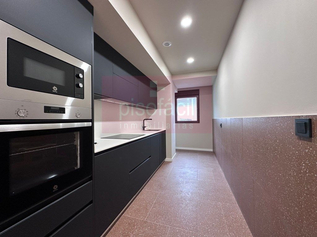 Cocina de Piso en venta en Lugo Capital