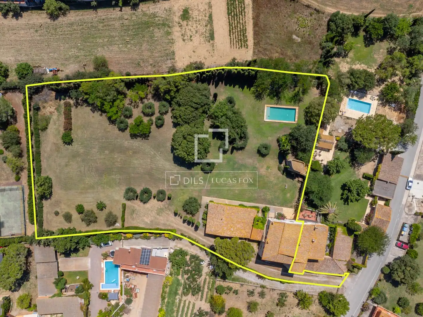 Finca rústica en venta en Garrigàs con Aire acondicionado, Calefacción y Jardín privado