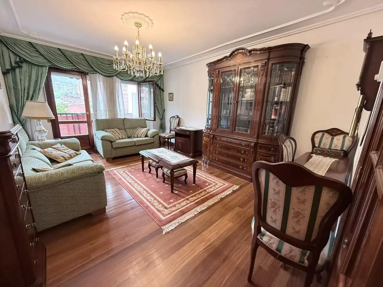 Living room of Flat for sale in Castro-Urdiales  with Heating, Terrace and Storage room