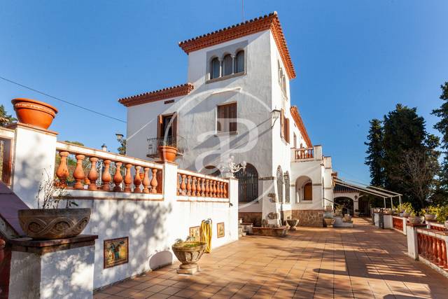 Casa-chalet en Venta en Carrer Sant Bartomeu en Tordera pueblo