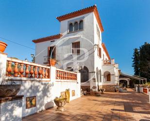 Vista exterior de Casa o xalet en venda en Tordera amb Aire condicionat, Calefacció i Jardí privat