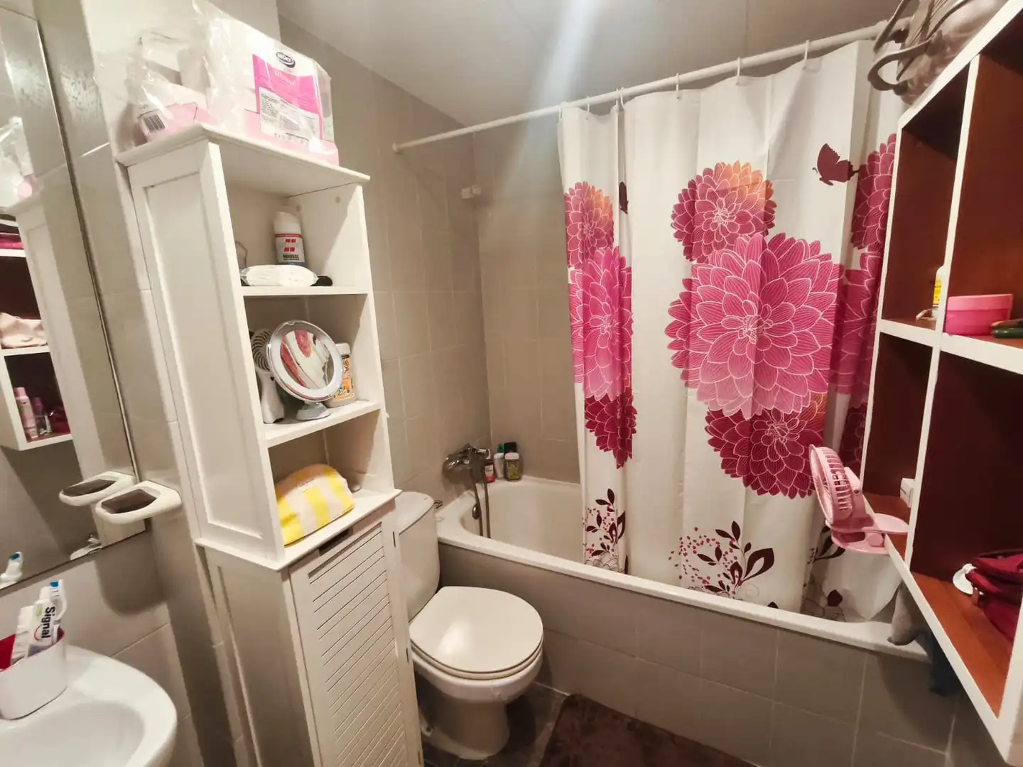 Baño de Apartamento en venta en Lloret de Mar con Calefacción, Trastero y Balcón