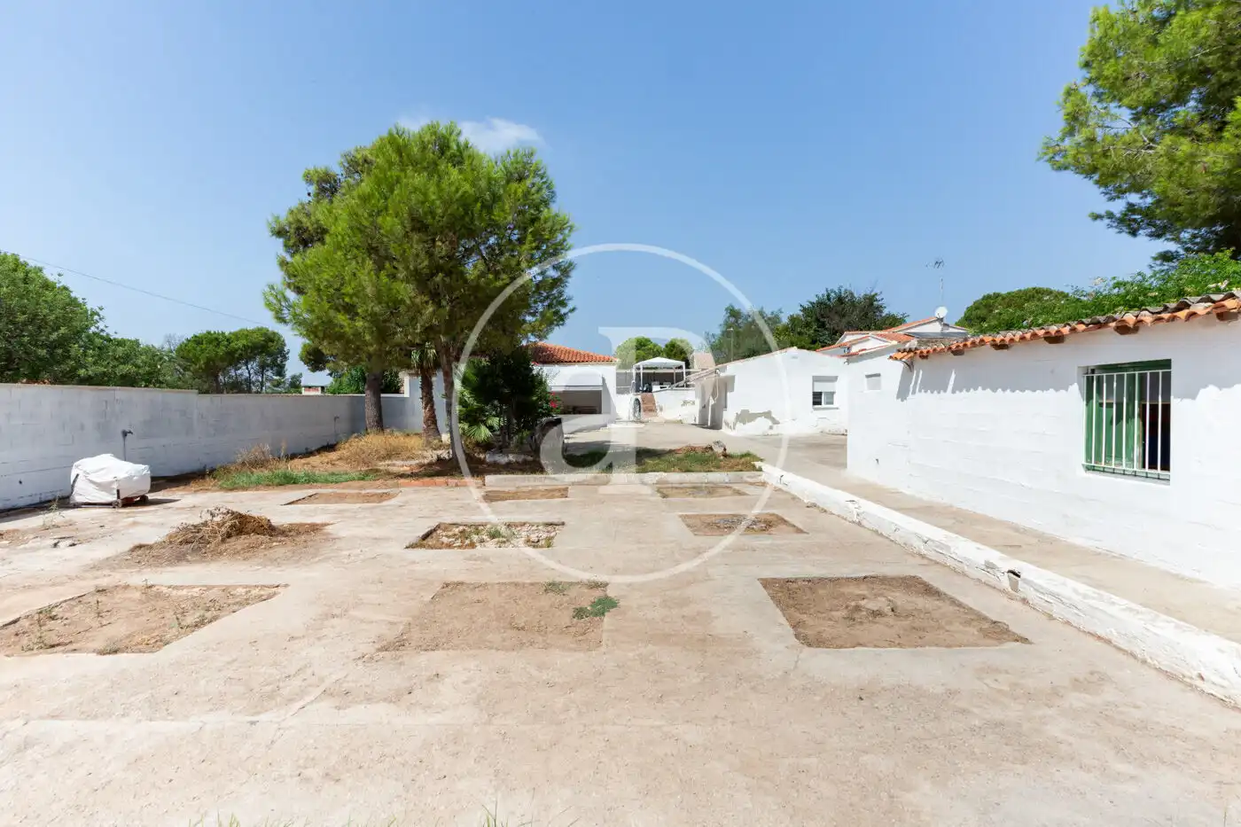 Vista exterior de Casa o chalet en venta en La Pobla de Vallbona con Aire acondicionado, Jardín privado y Terraza