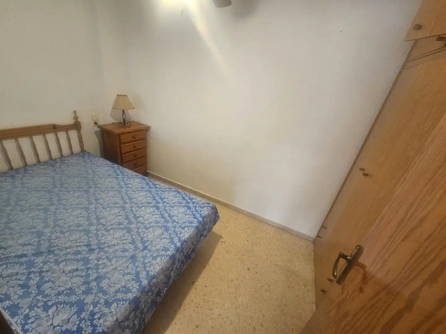 Habitación de Apartamento en venta en Guardamar del Segura con Terraza y Amueblado